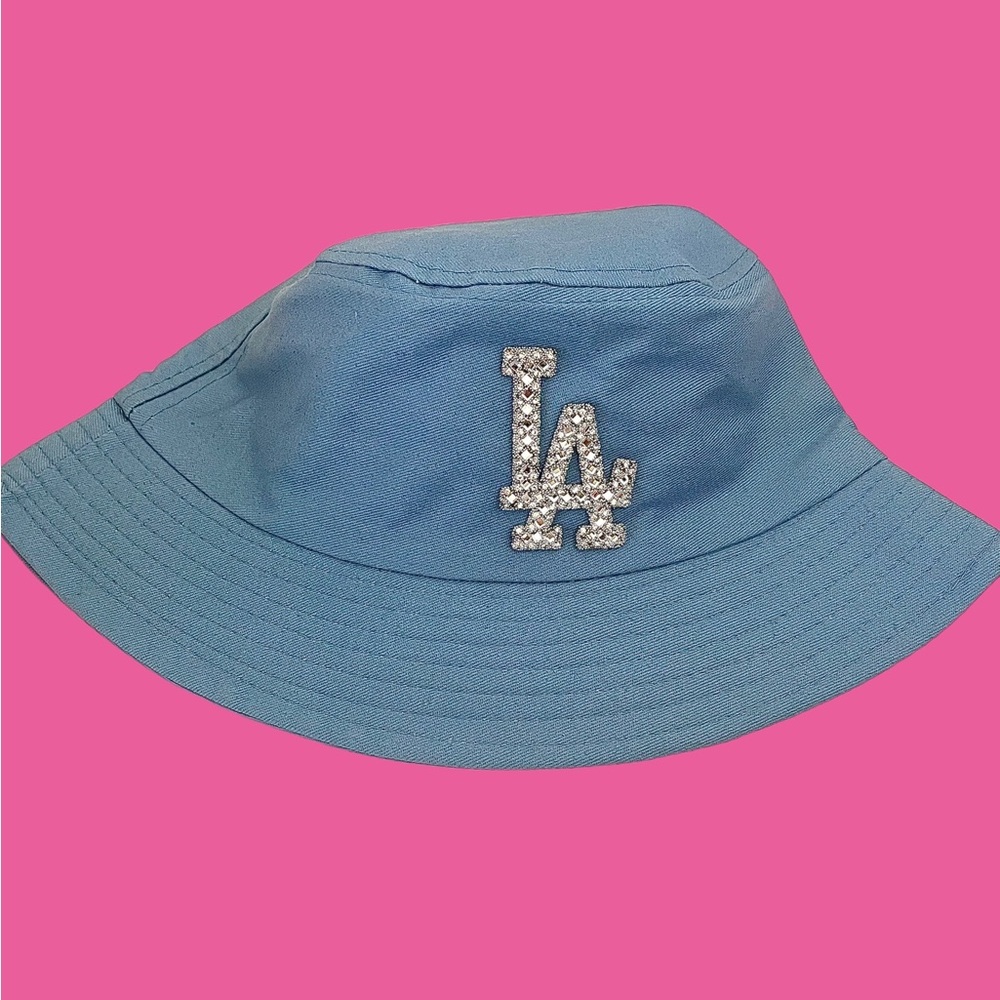 LA bucket hat